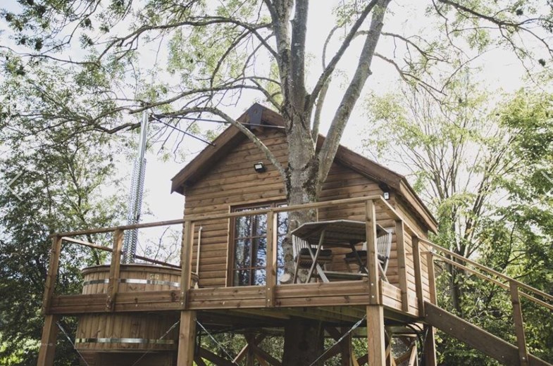 romantic engagement getaway in the forest